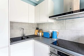 Cosy North Kensington Flat