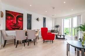 Gorgeous Wembley Flat