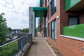 Gorgeous Wembley Flat