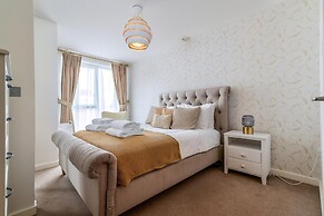 Gorgeous Wembley Flat