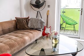 Gorgeous Wembley Flat