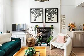 Stylish Portobello Apartment