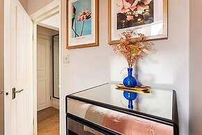 Stylish Portobello Apartment