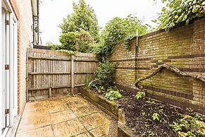 Light and Airy Upside Down House in Boho Hackney