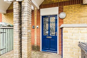Light and Airy Upside Down House in Boho Hackney