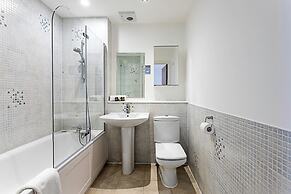 Light and Airy Upside Down House in Boho Hackney