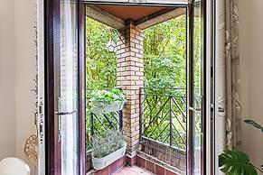 London Docklands Retreat