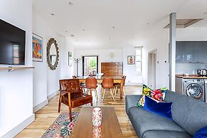 Contemporary Open Plan Penthouse