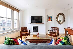 Contemporary Open Plan Penthouse