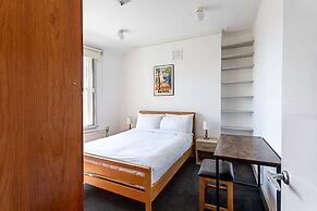 Contemporary Open Plan Penthouse
