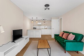 Belgravia Apartment 8