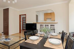 Apartment Center of Warsaw by Renters