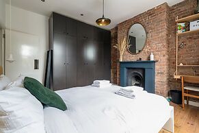 Modern North London Apartment