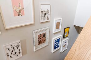 Modern North London Apartment