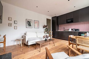 Modern North London Apartment