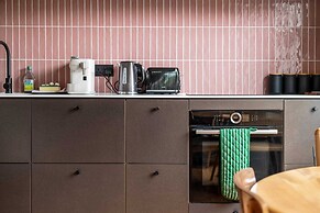 Modern North London Apartment