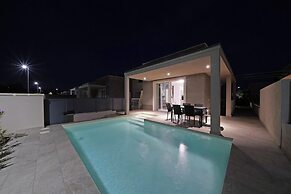 Villa Prestige 19 by Wonderful Italy