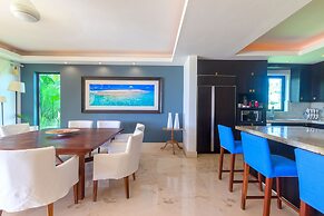 Perfect 4 Bedroom Condo