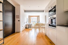 Trendy Elephant and Castle Home