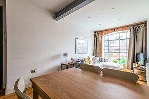 Trendy Elephant and Castle Home