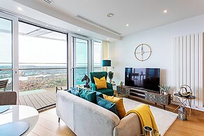 The Panoramic Urban Oasis