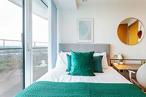 The Panoramic Urban Oasis