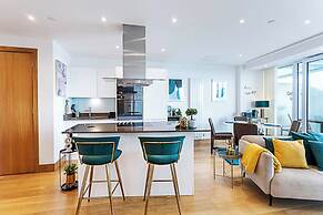 The Panoramic Urban Oasis