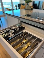 The Panoramic Urban Oasis