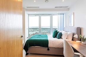 The Panoramic Urban Oasis