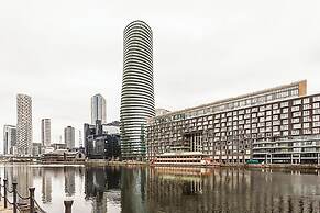 The Panoramic Urban Oasis