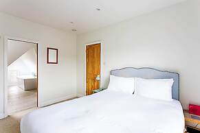 Gorgeous Brixton Garden House