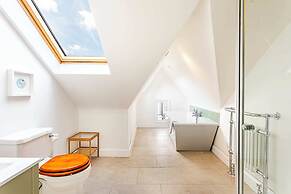 Gorgeous Brixton Garden House