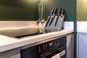 Trendy Kings Cross Flat