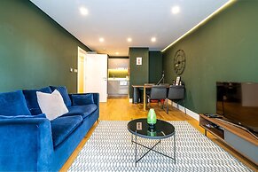 Trendy Kings Cross Flat