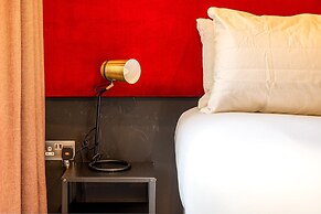 Trendy Kings Cross Flat