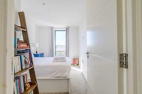 Penthouse With Views Of Alexandra Palace