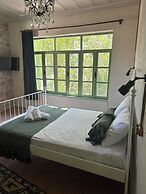 Asclepius Boutique Hotel & Cafe