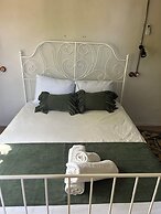 Asclepius Boutique Hotel & Cafe