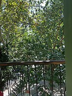 Asclepius Boutique Hotel & Cafe