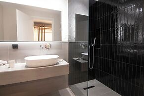 Mythodea Athens Suites