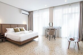 Mythodea Athens Suites