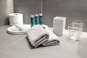 Mythodea Athens Suites