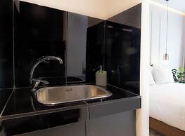 Mythodea Athens Suites