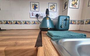 London Home with Beautiful Greenery