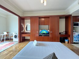 Diny ApartHotel - Rooftop Pool