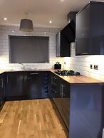 HU1 Stylish cosy central apartment  H3