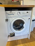 HU1 Hull City Centre Modern Apartment H9
