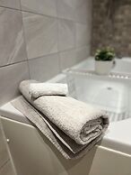 HU1 Hull City Centre Modern Apartment H9