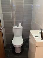 HU1 Hull City Centre Modern Apartment H9