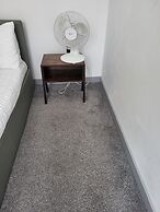 HU1 Hull City Centre Modern Apartment H9